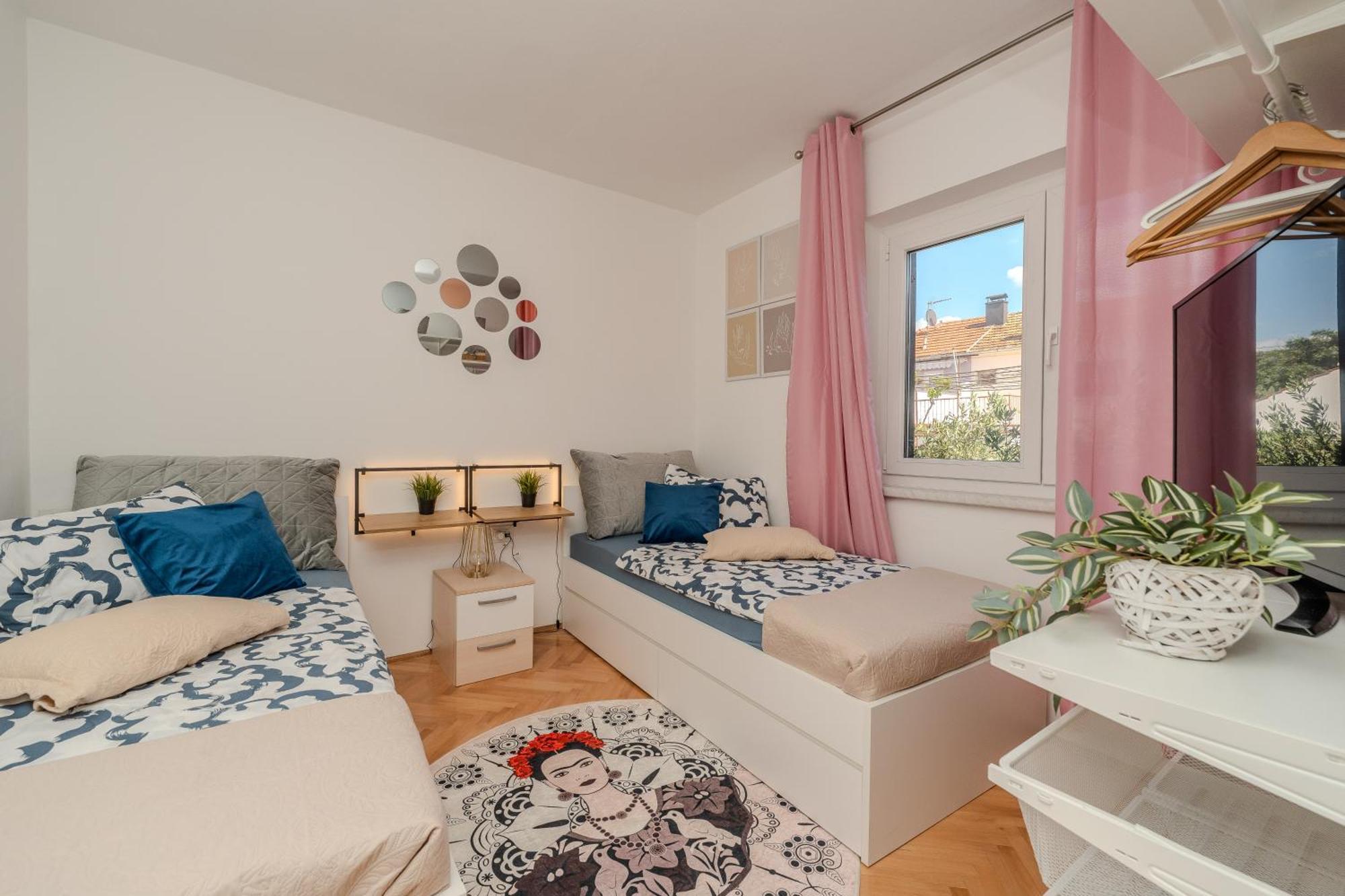 B&d For The Complete Pleasure Of Vacation !heated! Private Pool! Oasis In The Center Of Zadar, 100m From The Sea Villa *