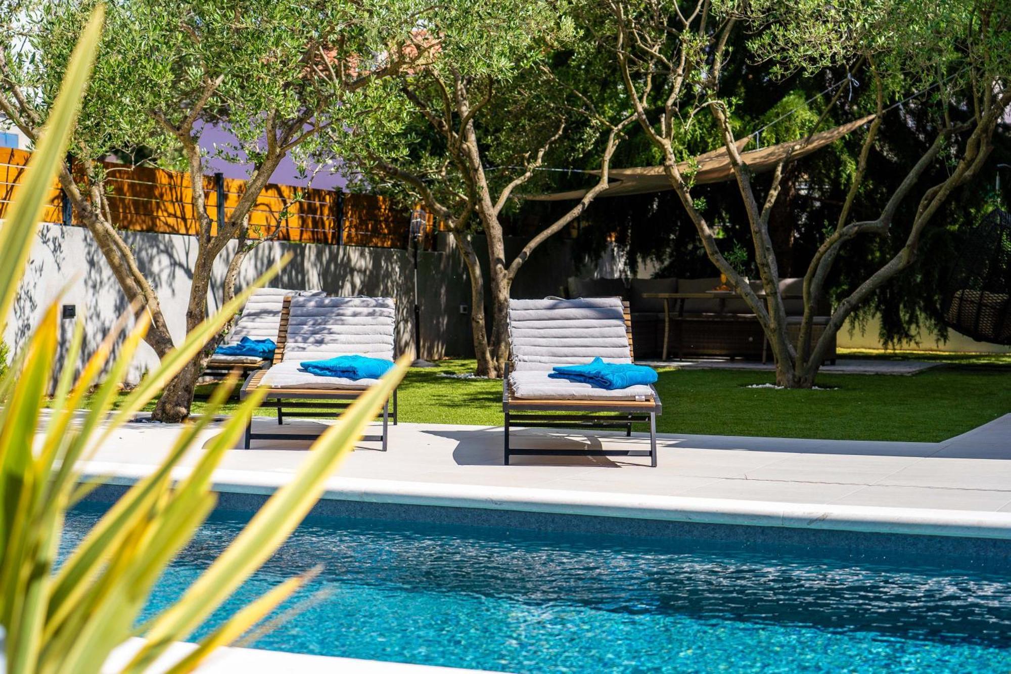 B&d For The Complete Pleasure Of Vacation !heated! Private Pool! Oasis In The Center Of Zadar, 100m From The Sea